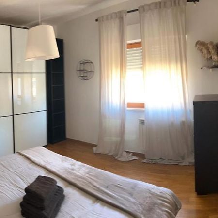 Casa Polly 3 - Ampio Appartamento In Ottima Posizione A Corciano Frazione Ellera Chiugiana Perugia Exterior foto