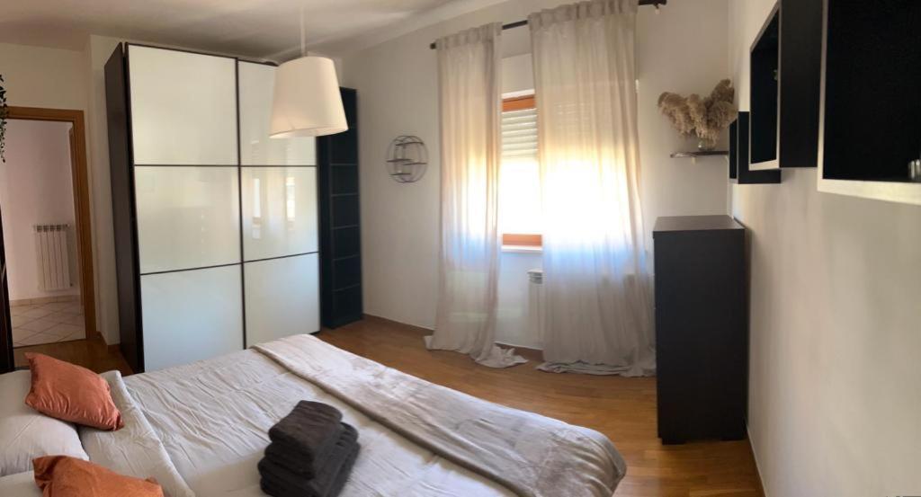 Casa Polly 3 - Ampio Appartamento In Ottima Posizione A Corciano Frazione Ellera Chiugiana Perugia Exterior foto